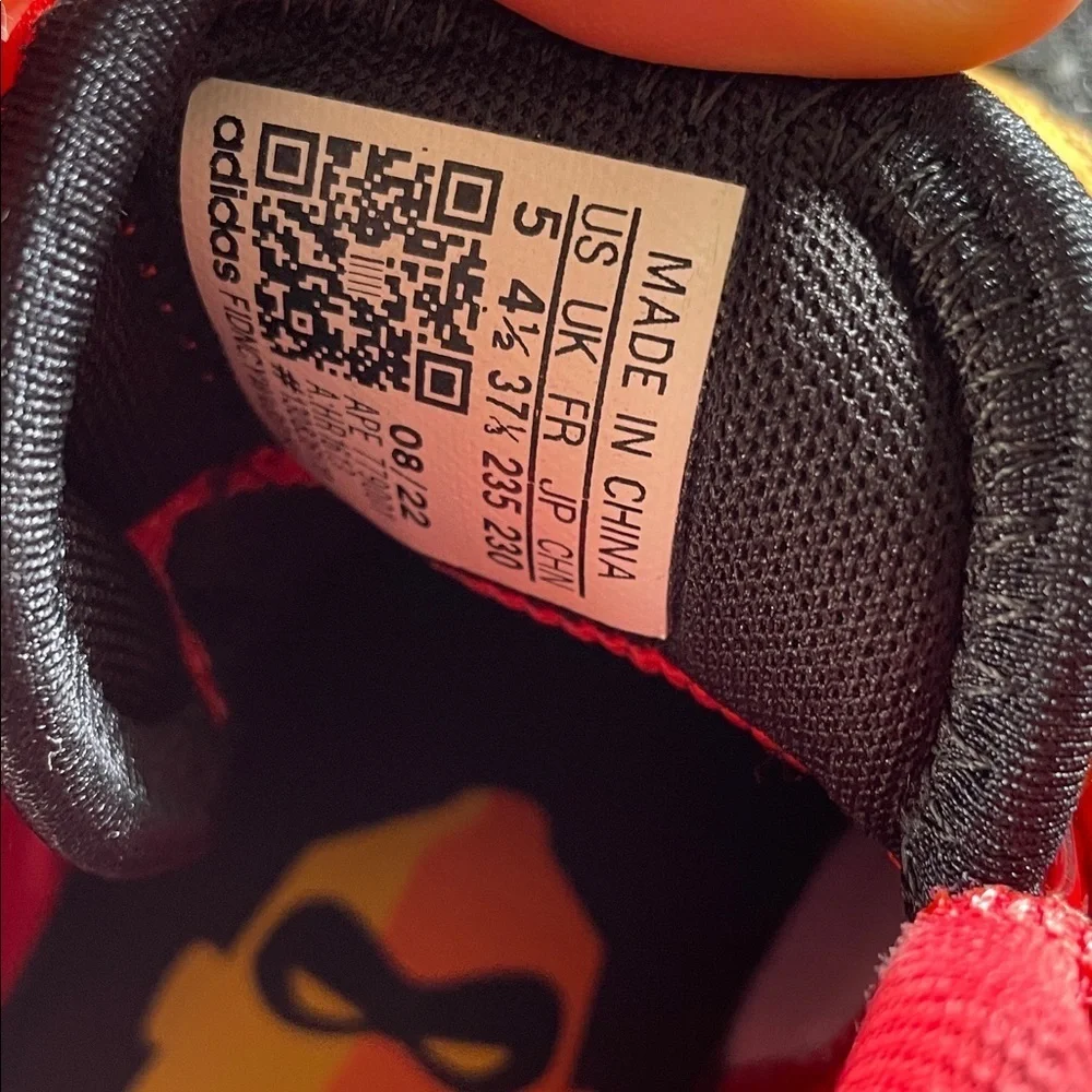 Adidas same 8 Kids Sneakers in Red and Yellow Disney Pixar Mr. incredible size 5